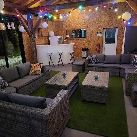 Rdv Au 80 - Piscine & En Champagne - 7 * Loisy-sur-Marne